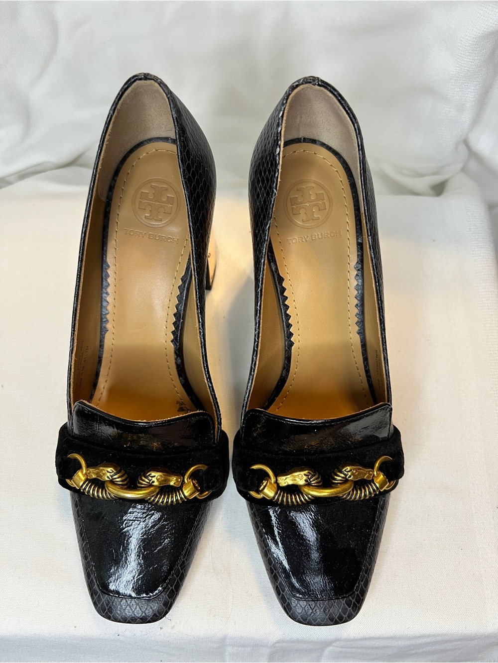 EC Tory Burch Jessa Pumps. Snake Print, Velvet, Leather. Gold Accents. Women’s 7 - Picture 5 of 7